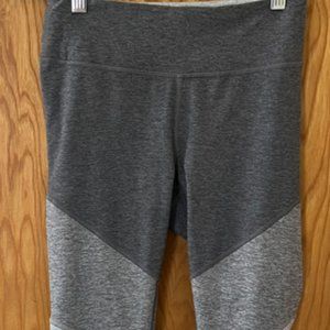 Outdoor Voices Springs 7/8 Leggings Small heather grey ombre